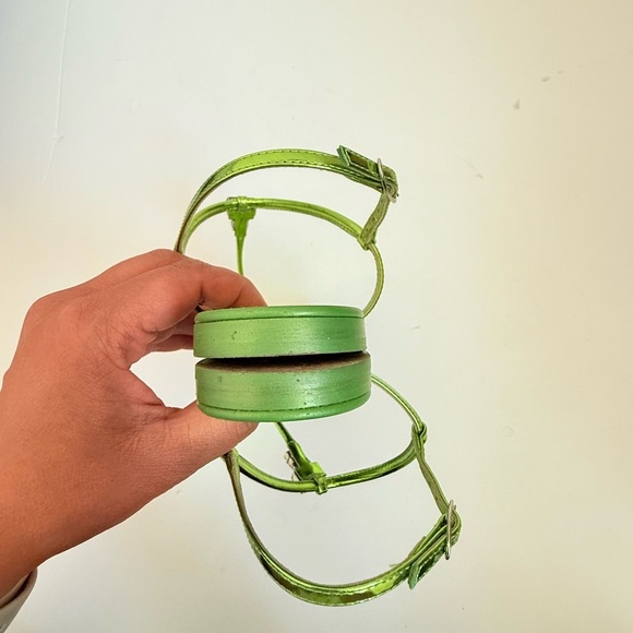 Giuseppe Zannoti Asparagus Green Metallic Leather Alphonsine thong sandals EU 38 - Picture 6 of 10